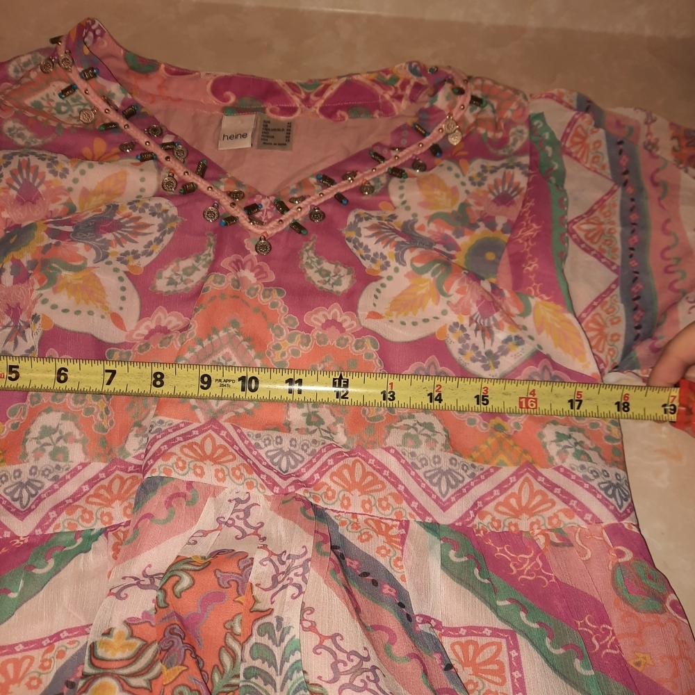 Elegant Paisley Maxi Dress - Picture 5 of 12